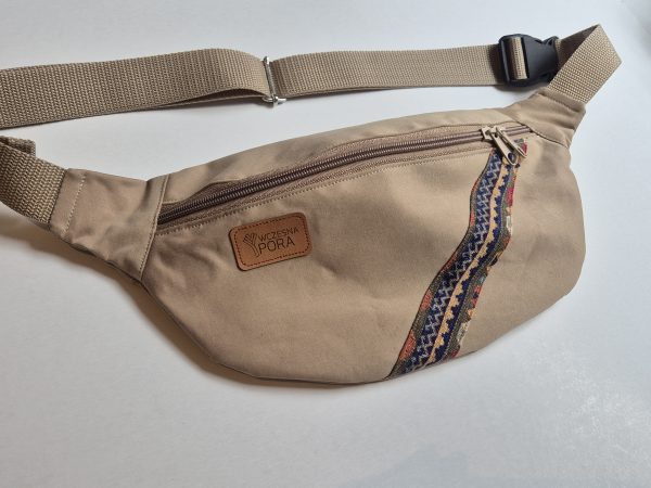 Mała nerka - Piaskowy jeans i etno wstawka
