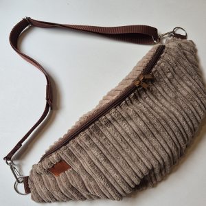 Gigantonerka – SZTRUKSIK – Karmelobeż