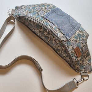 Gigantonerka – ROŚLINNOŚCI – Róże i klasyczny jeans